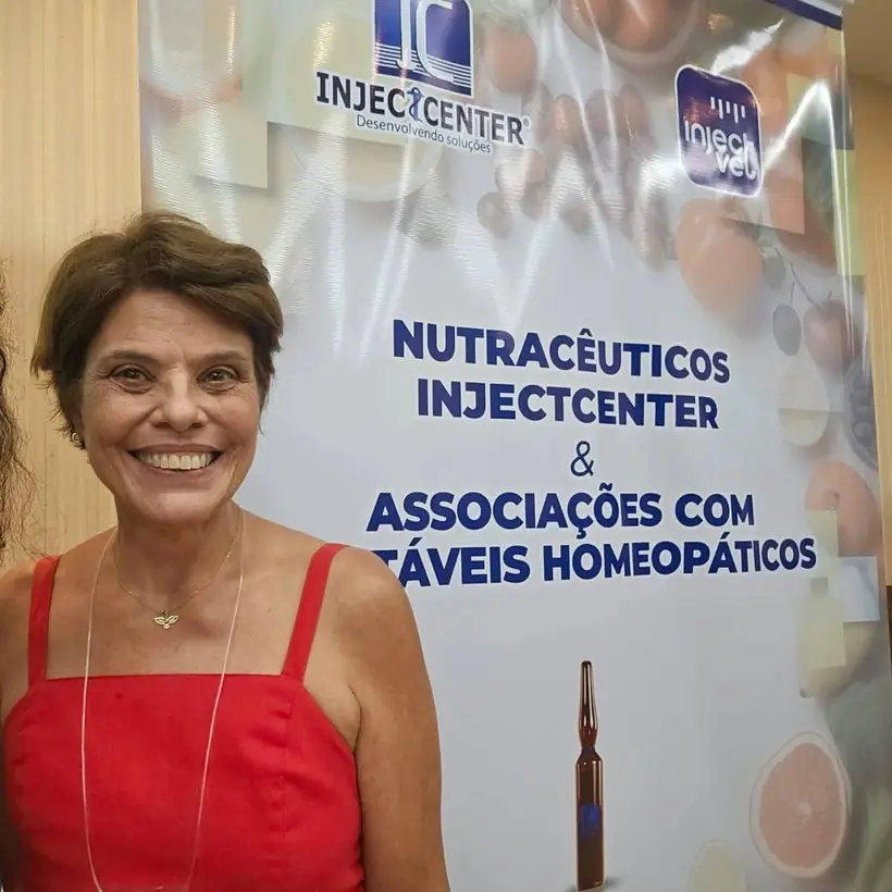 Dra. Silvana, médica-veterinária responsável pela oncologia da Clínica Veterinária Quatro Patas em São Carlos